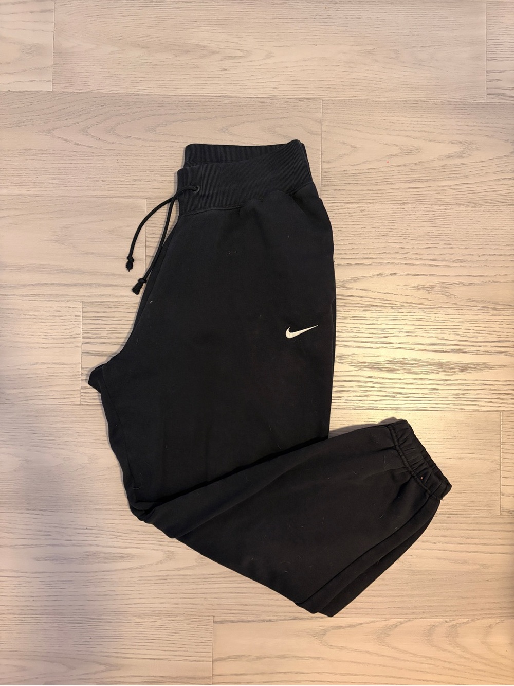 Nike - Black Sweatpants